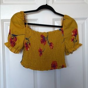 ROUCHED CROP TOP